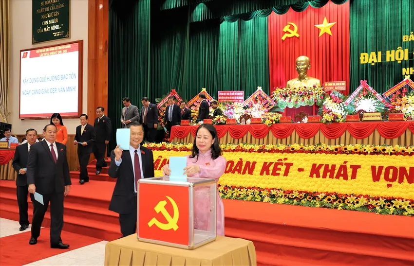 Bầu cử, một phần của công tác nhân sự tại Đại hội Đảng bộ tỉnh An Giang, nhiệm kỳ 2020-2025. công tác nhân sự