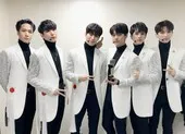 5 nghệ sĩ Hàn Quốc xăm hình tặng người hâm mộ ảnh 6 VIXX - nhóm nhạc nam Hàn Quốc kỷ niệm 8 năm thành lập