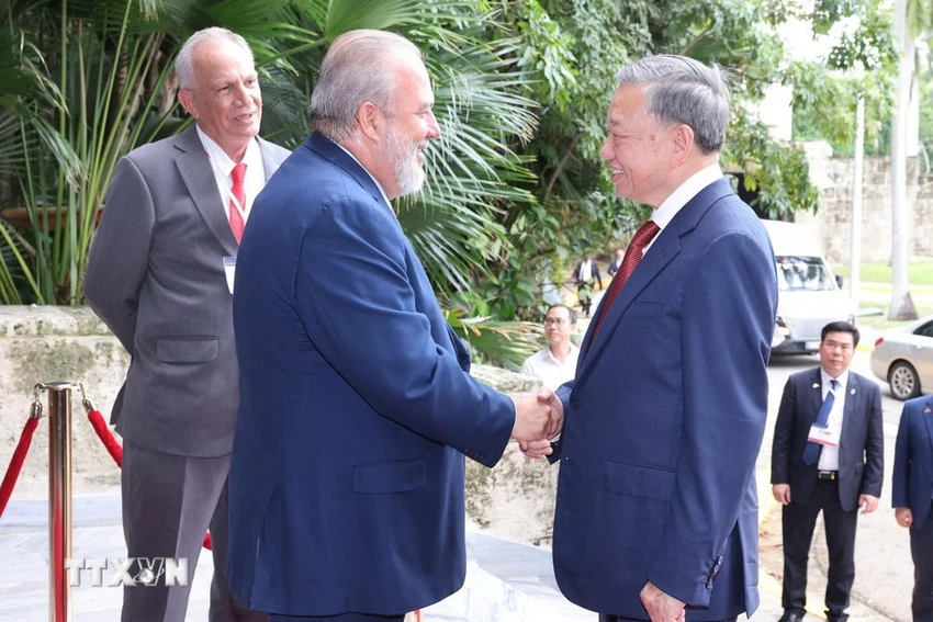 Tổng Bí thư, Chủ tịch nước Tô Lâm hội kiến Thủ tướng Cuba Manuel Marrero Cruz. Ảnh: TTXVN Ý nghĩa đặc biệt trong chuyến thăm của Tổng Bí thư, Chủ tịch nước Tô Lâm tới Cuba