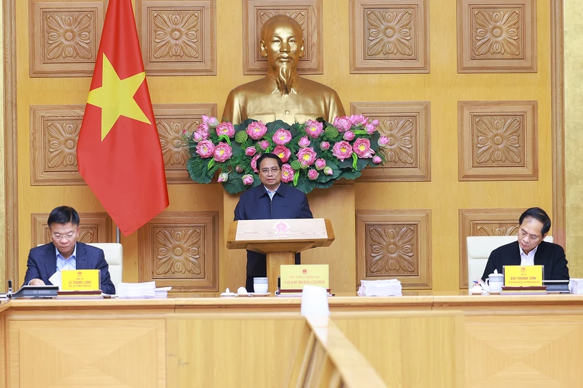 Thủ tướng Phạm Minh Chính phát biểu kết luận phiên họp. Ảnh: VGP trinh-quoc-hoi-ban-hanh-nghi-quyet-thanh-lap-mot-so-bo-cua-chinh-phu-nhiem-ky-2021-2026-thu-tuong-pham-minh-chinh.jpg