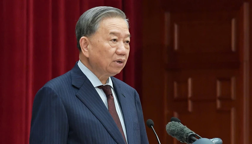 Tổng Bí thư Tô Lâm phát biểu tại hội nghị. Ảnh: VOV hoi-nghi-trung-uong-tong-bi-thu-to-lam-9.jpg