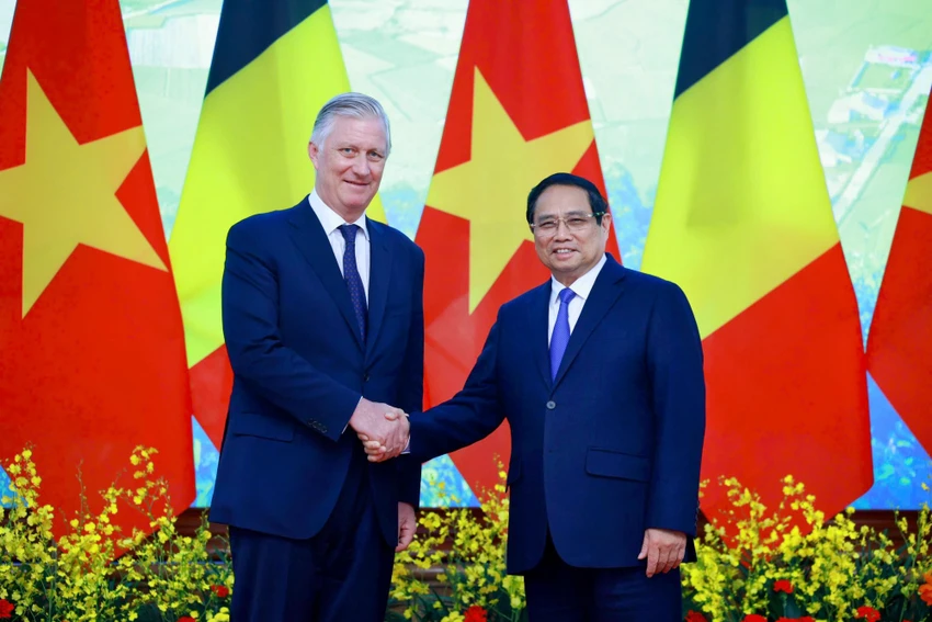 Thủ tướng Chính phủ Phạm Minh Chính hội kiến Nhà Vua Bỉ Philippe hôm 1-4. Ảnh: VGP thu-tuong-pham-minh-chinh-tiep-nha-vua-bi.jpg