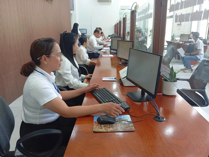 Phuong-Hai-Chau-TP-Da-Nang-chinh-quyen-2-cap.jpg
