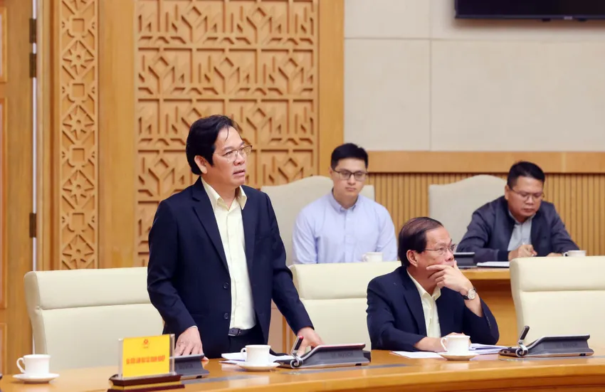 Tổng Giám đốc Công ty cổ phần Tập đoàn Trường Hải Nguyễn Hoàng Tuệ. Ảnh: VGP khong-lien-lac-duoc-doanh-nghiep-noi-co-100-ti-usd-lam-duong-sat-toc-do-cao-3.jpg