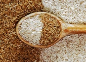 Mẹo không cần bỏ cơm nhưng vẫn kiểm soát được cân nặng ảnh 2 Ăn gạo lứt hay gạo trắng loại nào tốt hơn cho cơ thể?