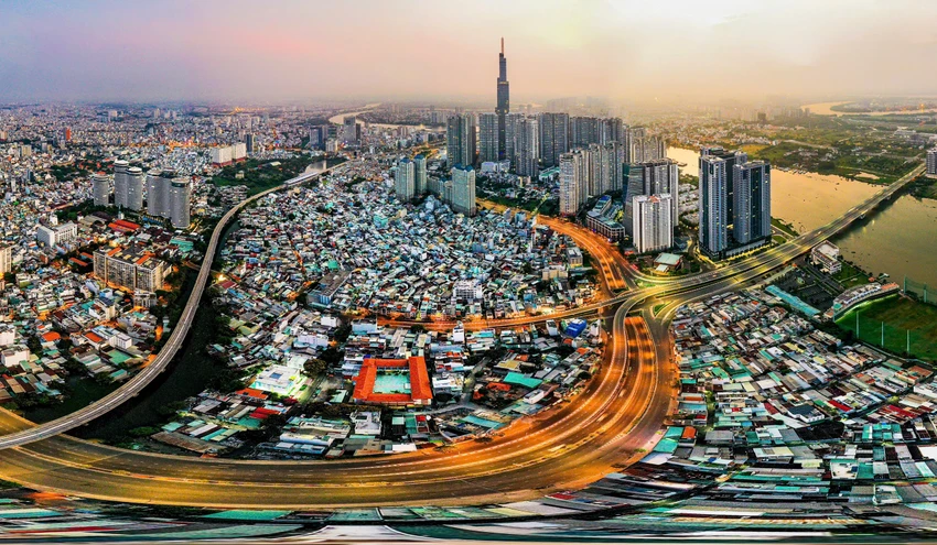 TP.HCM đã thực hiện nhiều hội nghị để lấy ý kiến các cá nhân, tổ chức liên quan đến Bảng giá giá đất. Ảnh: HÀ THANH Sở TN&MT TP.HCM nói gì về mức thu chuyển mục đích sử dụng đất khi áp dụng bảng giá đất mới?