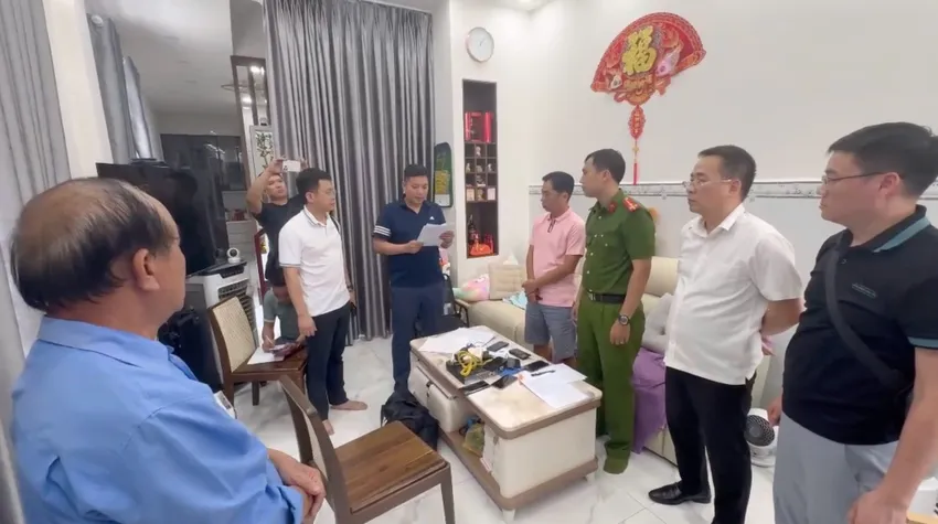 Ảnh Công an Phú Thọ triệt phá đường dây đa cấp bán thực phẩm chứa chất cấm10.jpg