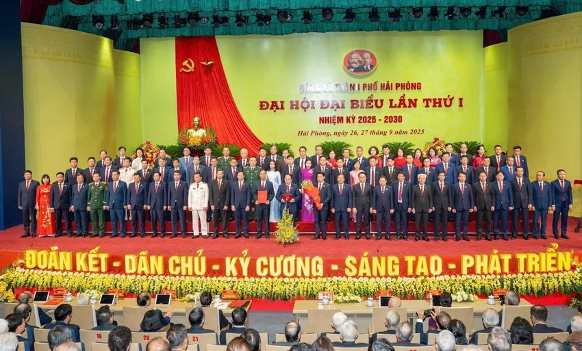 ong-le-tien-chau-duoc-chi-dinh-lam-bi-thu-thanh-uy-hai-phong-2.jpg