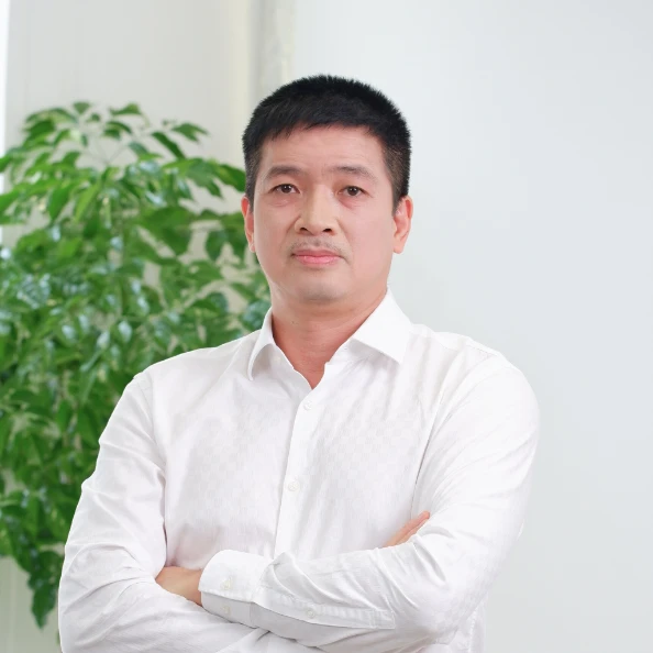 Ông Phan Đức Trung, Chủ tịch VBA. tien-dien-tu.png