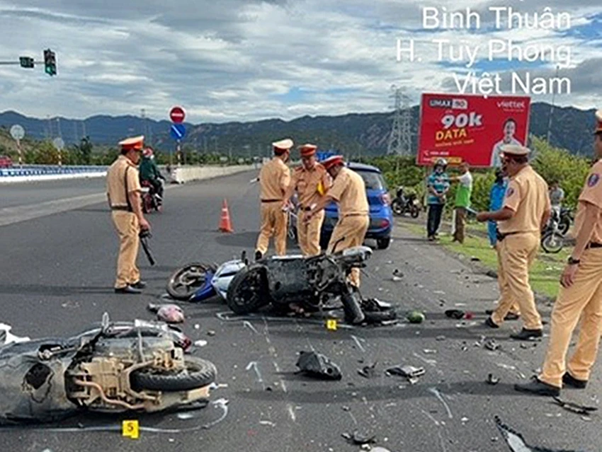 Công an đã khởi tố cả hai cha con trong vụ tai nạn giao thông nghiêm trọng này. khoi-to.jpg