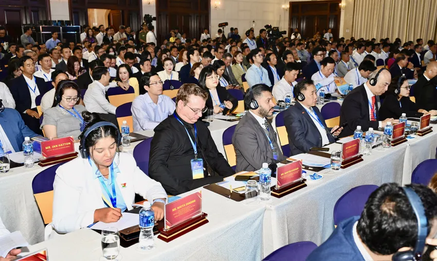 Với vị trí đắc địa, sát TP.HCM, khu công nghiệp Sơn Mỹ I nói riêng, xã Sơn Mỹ nói chung đang được các nhà đầu tư lớn ở nước ngoài rất quan tâm. khu-cong-nghie-son-my-1 (3).jpg