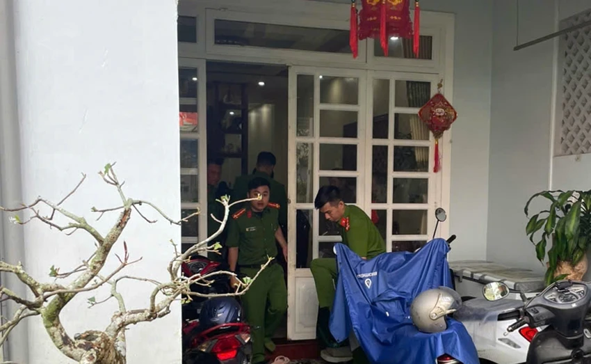 Khám xét nhà riêng Đoàn Quang Huy. bac-si-dom (5).jpg