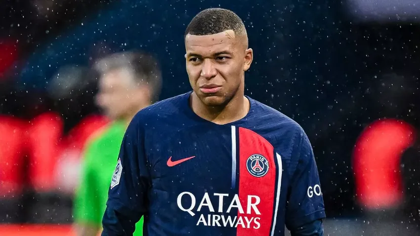 Mbappe là đồng đội cũ của Messi tại PSG. ẢNH: GETTY mbappe-qua-bong-vang.jpg
