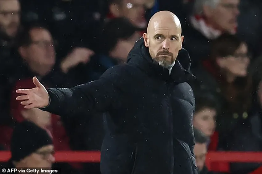 Erik Ten Hag có mùa giải thứ hai đầy khó khăn tại MU. ẢNH: GETTY manchester-united-erik-ten-hag-2700.jpg