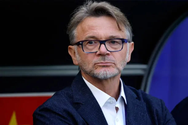 HLV Troussier hài lòng với các cầu thủ tuyển Việt Nam. ẢNH: GETTY Philippe-Troussier.jpeg