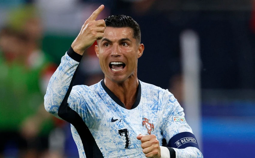 Còn lâu Ronaldo mới... hạnh phúc. ẢNH: GETTY ronaldo-bo-dao-nha.jpeg