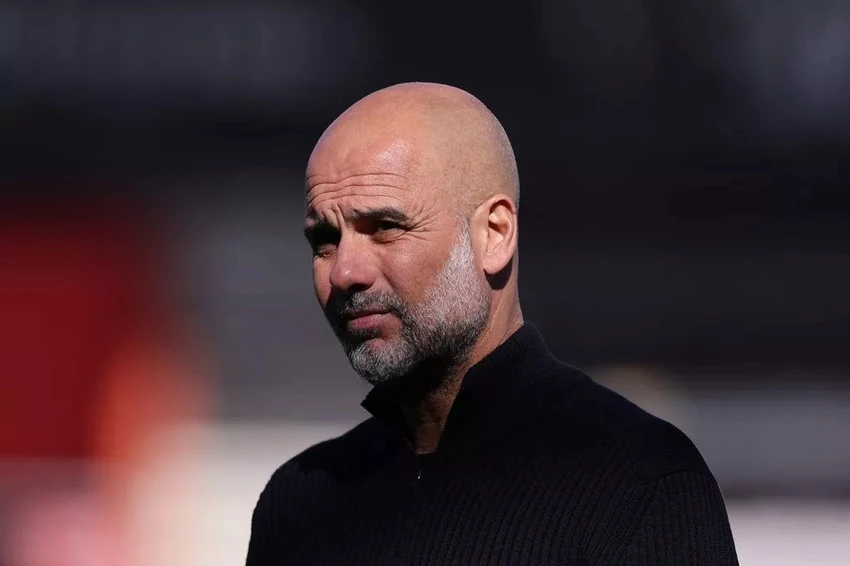 Pep Guardiola tin rằng giành suất dự Champions League mùa tới là thành công của Man City mùa này. ẢNH: GETTY MAN-CITY-PEP-GUARDIOLA.jpg