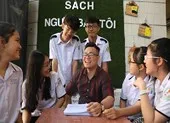 'Bài tập về nhà' không đụng hàng khiến học trò bật khóc ảnh 3 Giờ dạy văn sáng tạo của thầy giáo ‘soái ca’