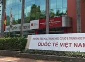 Trường quốc tế Việt Úc bị tố cắt xén khẩu phần ăn của học sinh ảnh 3 Phụ huynh lo lắng khi trường Việt Úc bỗng thành... Việt Nam