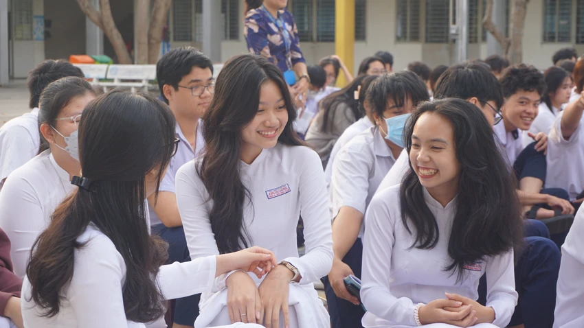 Học sinh Trường THPT Phước Long, TP Thủ Đức, TP.HCM. Ảnh: NGUYỄN QUYÊN Tết Nguyên đán 2024