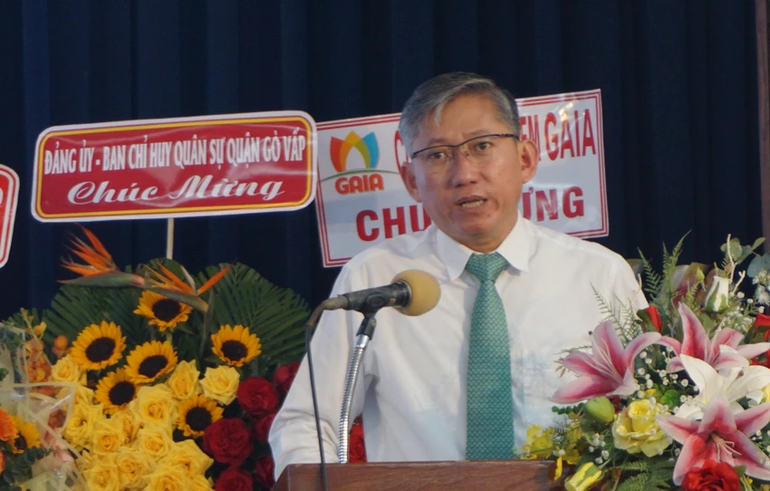 Ông Dương Trí Dũng, Phó Giám đốc Sở GD&ĐT TP.HCM phát biểu tại hội nghị. Ảnh: NGUYỄN QUYÊN ngành giáo dục Gò Vấp
