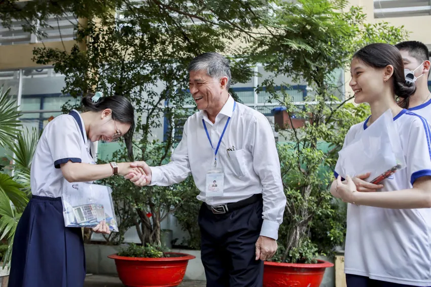 thi tốt nghiệp THPT