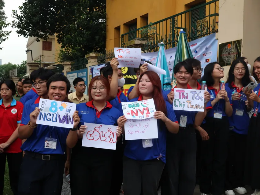 thi tốt nghiệp THPT