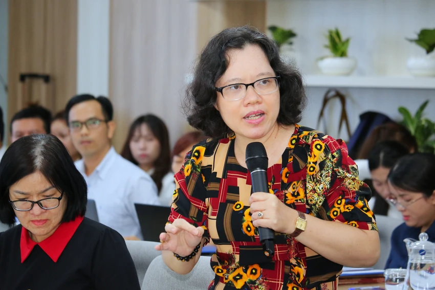 TS Nguyen-Truong-Tram-Anh_ban-an-nu-quyen.jpg