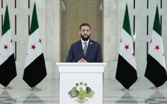 Tổng thống lâm thời Syria - ông Ahmed al-Sharaa phát biểu ngày 17-7. Ảnh: TELEGRAM 1.jpg