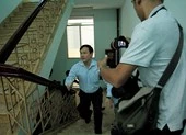 Những ai đang có mặt trong phòng xét xử Nguyễn Hữu Linh? ảnh 2 7 giờ sáng, bị cáo Nguyễn Hữu Linh đã đến tòa