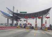 Trạm BOT cầu Rạch Miễu thu phí trở lại từ khuya nay ảnh 2 Sẽ dừng thu phí BOT nếu chủ đầu tư không sửa đường hư hỏng