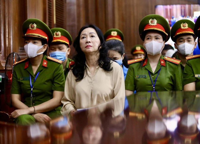Bị cáo Trương Mỹ Lan trong phiên xét xử sơ thẩm giai đoạn 1 vụ Vạn Thịnh Phát. Ảnh: HOÀNG GIANG truong-my-lan-scb-2365.jpg