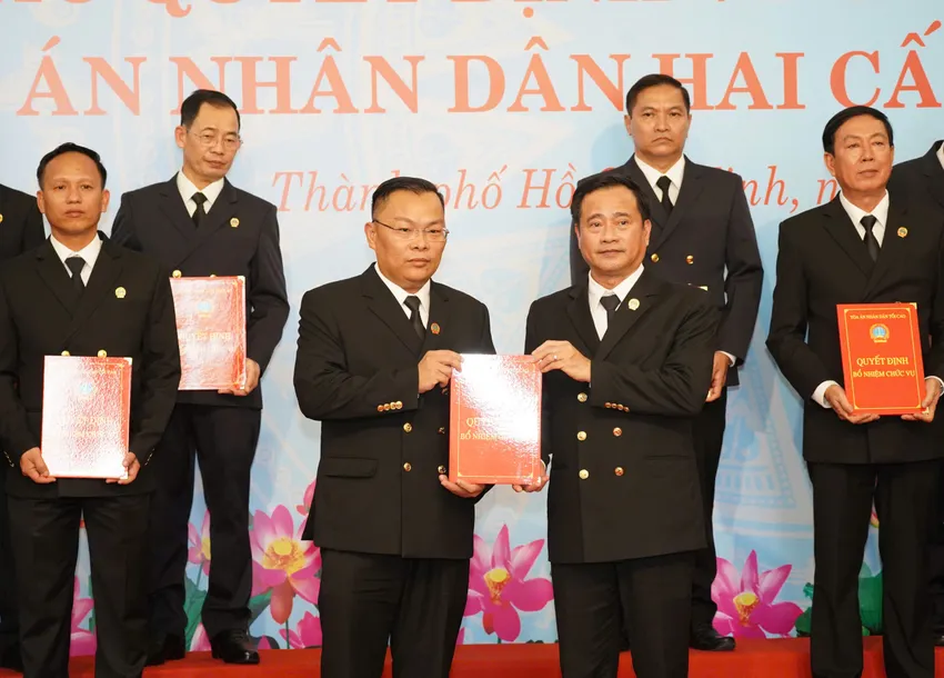 Ông Trần Minh Thảo - Chánh án TAND khu vực 19 - TP.HCM. Ảnh: THUẬN VĂN tand-khu-vuc-tp-hcm-1.jpg