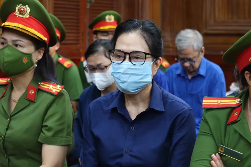 Bị cáo Lê Thúy Hằng - cựu tổng giám đốc SJC. Ảnh: TRẦN MINH Lê Thúy Hằng