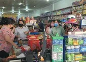 Cà Mau lập 3 mũi giáp công chống COVID-19, tiến tới nới lỏng giãn cách ảnh 3 Dân Cà Mau đổ xô mua hàng trữ trước khi giãn cách xã hội