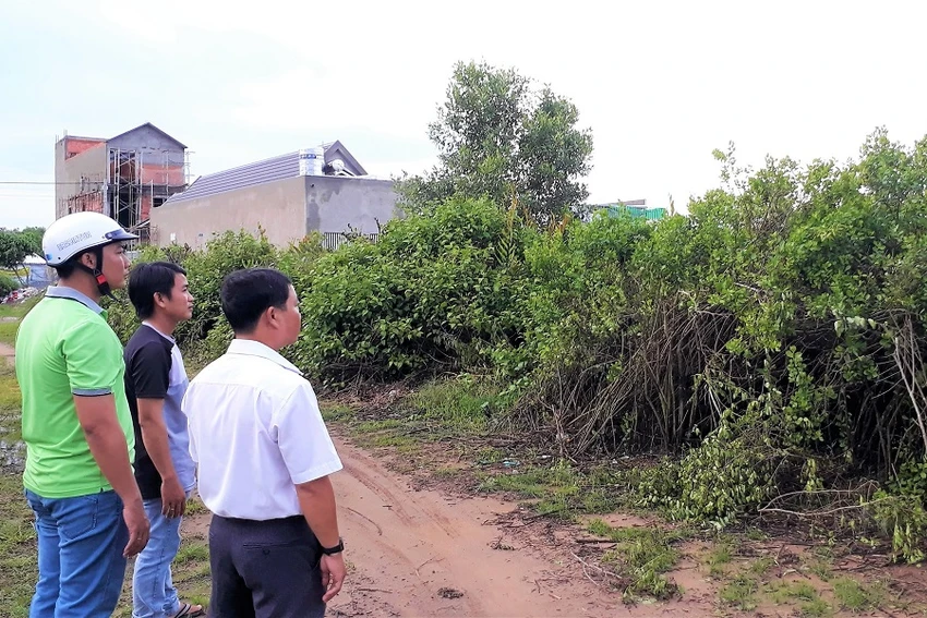 Hai cựu phó chủ tịch huyện ở Bạc Liêu bị khởi tố liên quan sai phạm tại dự án Khu dân cư Nọc Nạng. Ảnh: CTV cựu phó chủ tịch huyện