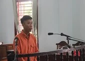 Đến đón con đi học, tiện chôm đồ của... vợ cũ