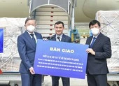 Chuyên cơ chở Thủ tướng và đoàn công tác đã về đến Việt Nam