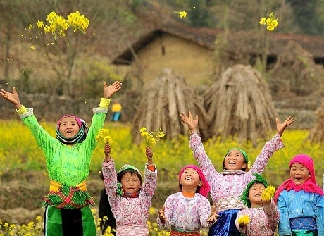Báo Mỹ “điểm mặt” 5 danh thắng đẹp nhất Việt Nam ảnh 13 Núi rừng Hà Giang
