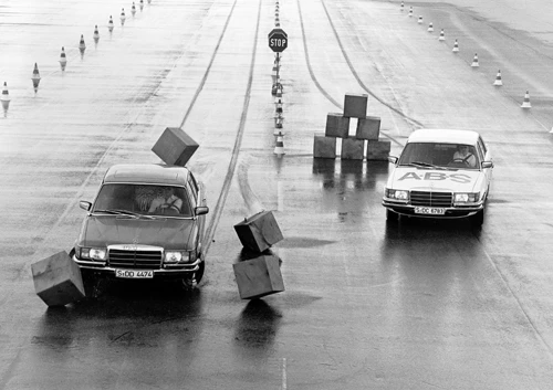 abs-1978-mercedes-test-1024x72-6930-9908