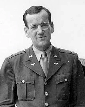 Nhạc sĩ huyền thoại người MỹGlenn Miller. Ảnh: The Mirror nhạc sĩ huyền thoại người MỹGlenn Miller. Ảnh: The Mirror