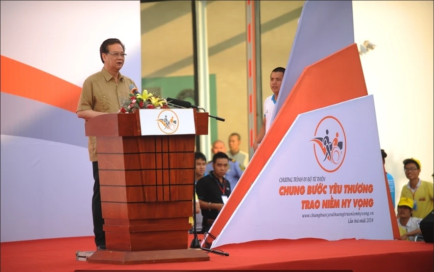Thủ tướng Nguyễn Tấn Dũng "chung bước yêu thương" vì người khuyết tật ảnh 2 Thủ tướng Nguyễn Tấn Dũng "chung bước yêu thương" vì người khuyết tật ảnh 2