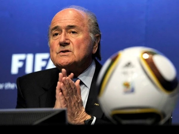 Chủ tịch FIFA chia buồn với sự ra đi của danh thủ Tam Lang ảnh 1