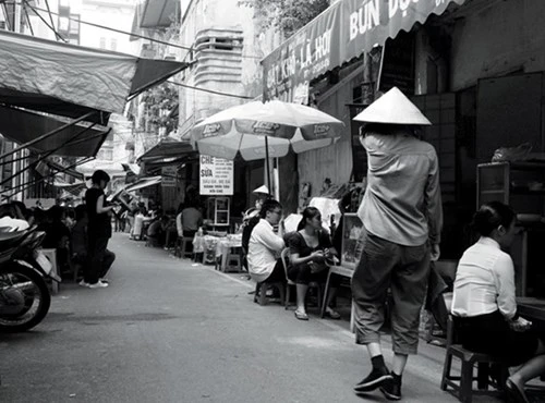 Ngõ ẩm thực Tràng Tiền ảnh 1