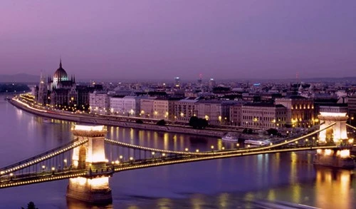 Những đóa hồng lặng lẽ ở Bulgaria ảnh 10 Những đóa hồng lặng lẽ ở Bulgaria ảnh 10