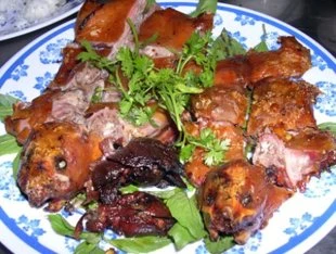 Những đặc sản 'sởn gai ốc' ở miền Tây ảnh 2 chu-t-ng.jpg