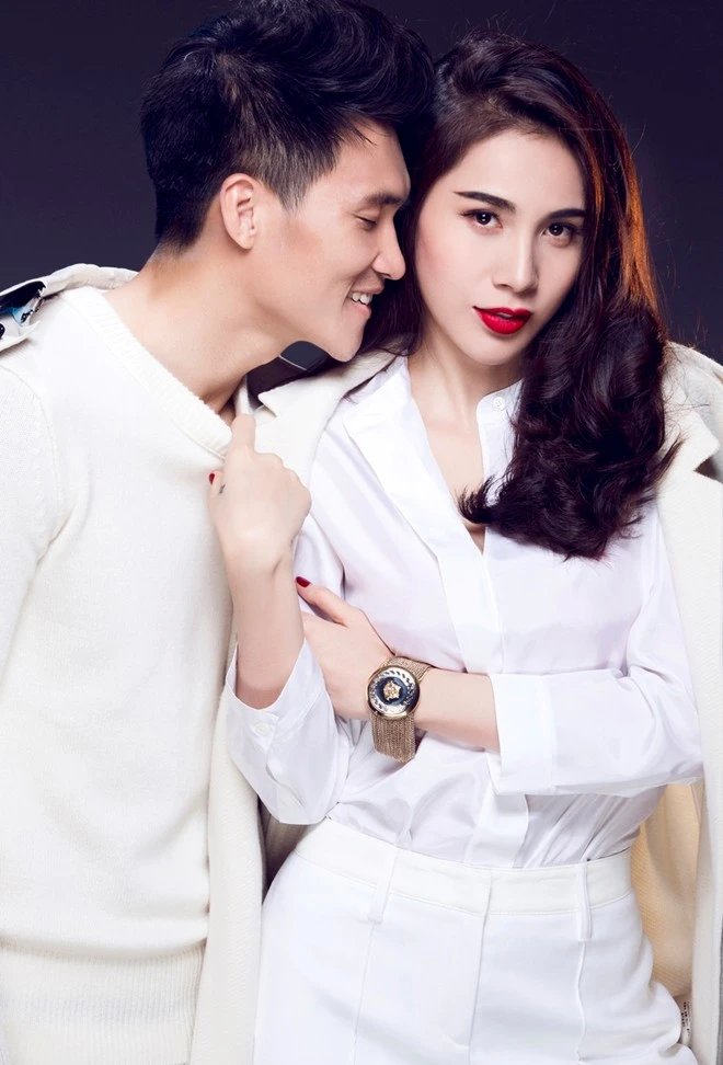 Đường tình duyên của Thủy Tiên và Công Vinh trải qua nhiều trắc trở bởi từ khi mới quen nhau, họ đã dính vào nghi án dùng chuyện tình cảm để quảng bá tên tuổi. Tuy nhiên, tình cảm đã giúp họ thêm sức mạnh để đỏ mặc những ồn ào. Sự gắn bó của cả hai cũng nhanh chóng dẹp tan những tin đồn ác ý. f