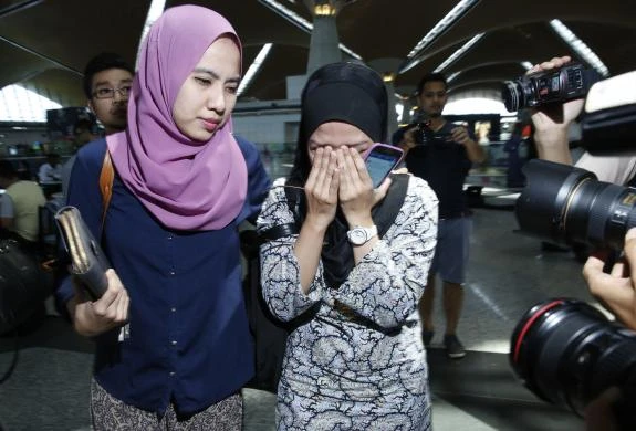 Nỗi đau tột cùng của thân nhân hành khách MH17 ảnh 8