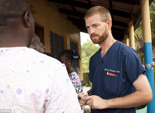 Bệnh nhân nhiễm Ebola thứ hai của Mỹ đã được xuất viện ảnh 1