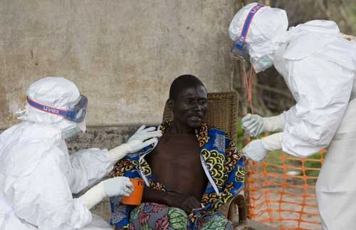 Ebola-Treatment-Druk-1024x662-3218-14093